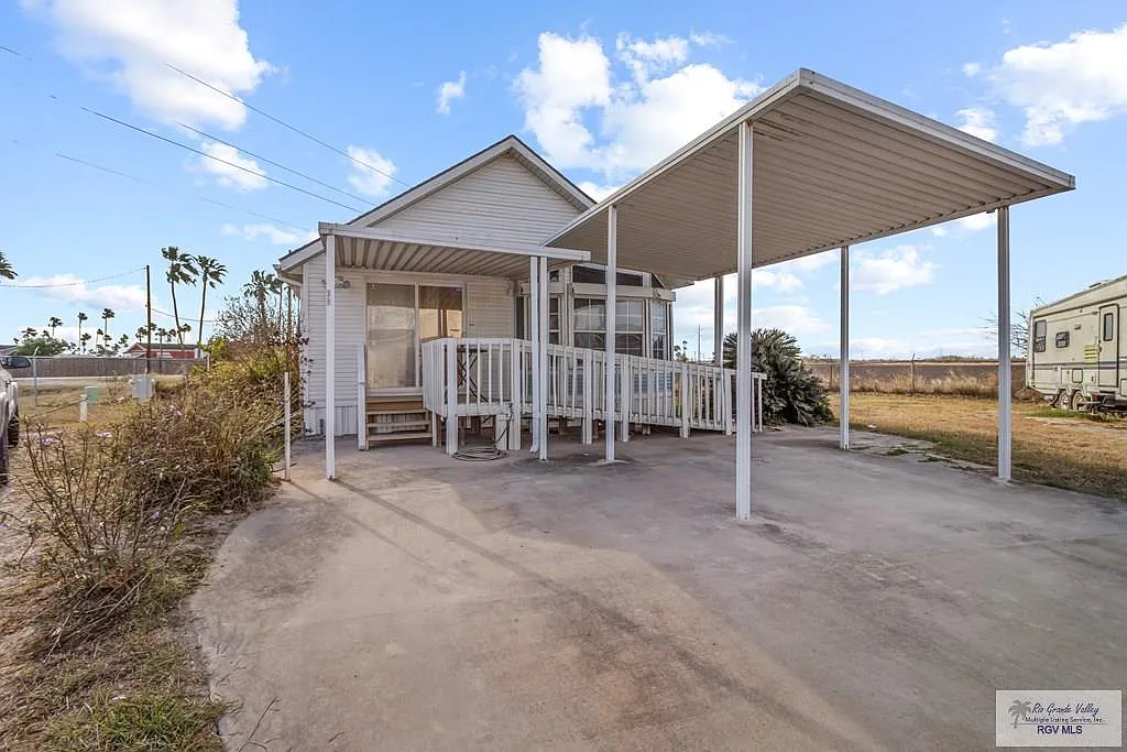 Building Photo - 2800 Turner St