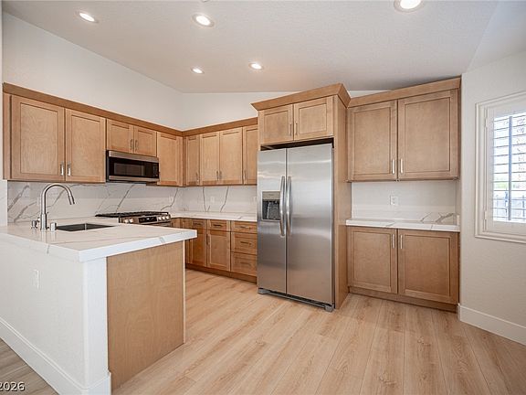 3rd image of 4908 Wind Break Ln