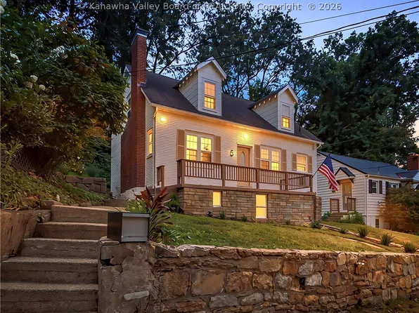 5 Estill Dr, Charleston, WV 25314