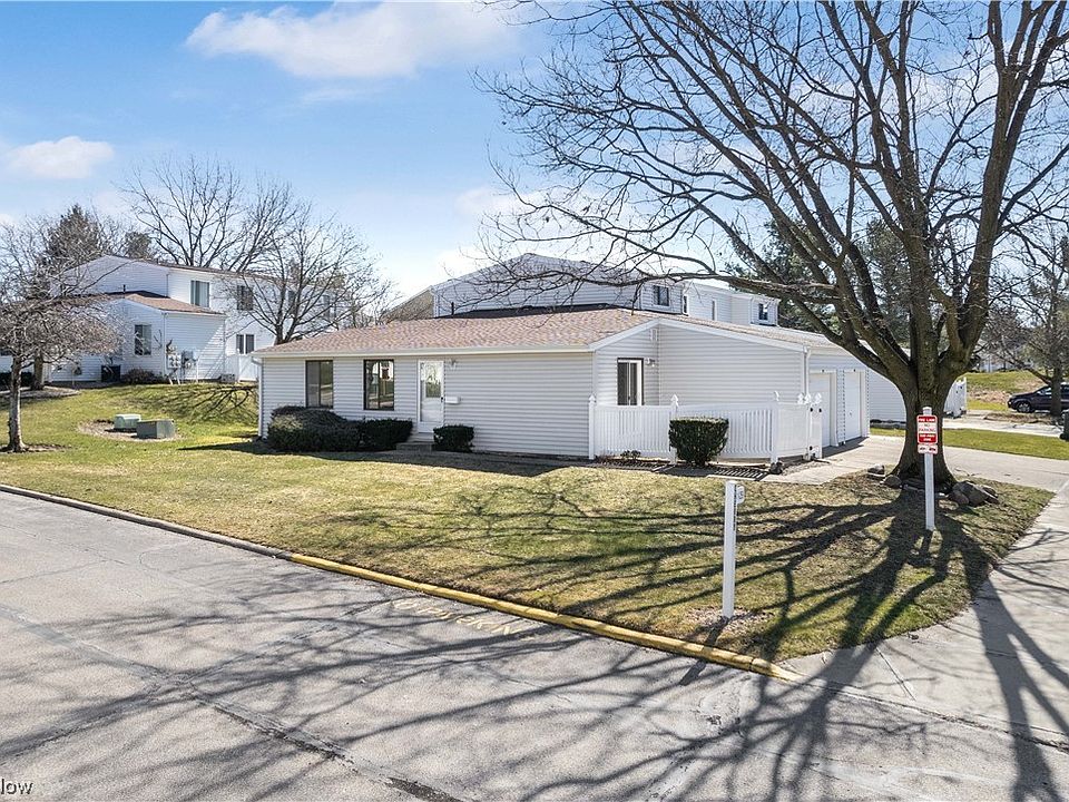 241 Deepwood Dr, Wadsworth, OH 44281 Zillow