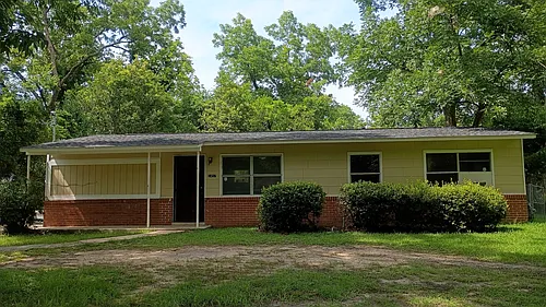 2457 Brevard Dr Photo 1