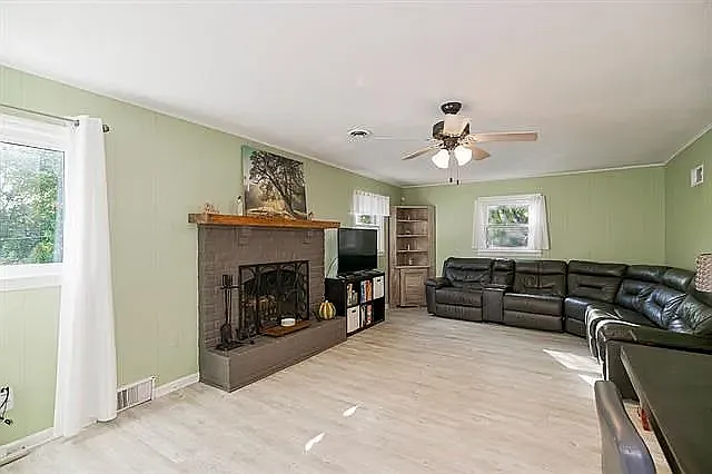 9405 E 68th St — Photo 13