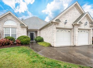 6627 Rapidan River Rd, Hixson, TN 37343