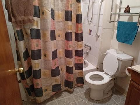 1st fl bathroom
