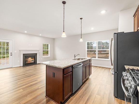 Family Room Kitchen