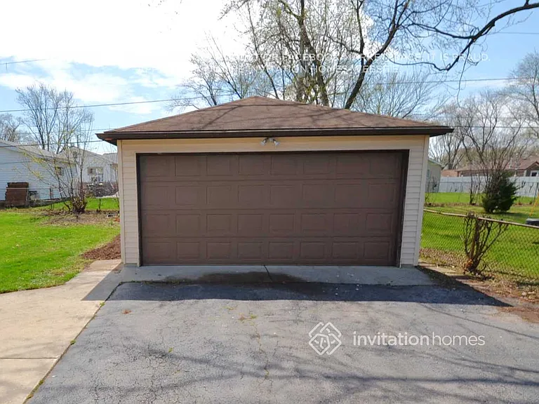 345 Apache Ln — Photo 12