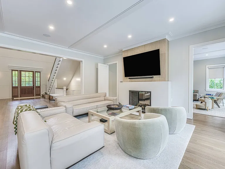24 White Oak Ln — Photo 6