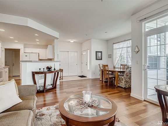 5th image of 1855 Trossachs Blvd SE Unit 1301