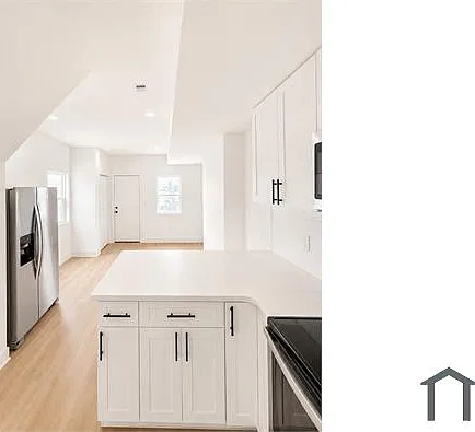 2 bed, 915 sqft, $1,650 — Photo 3