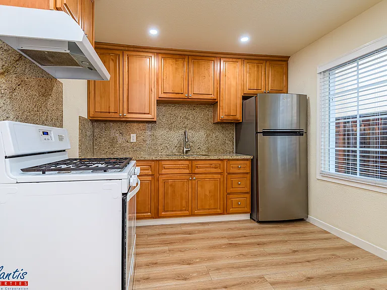 1219 Shortridge Ave — Photo 1
