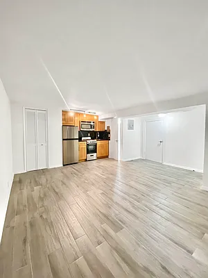 Rented by Waverly Realty Associates | media 16