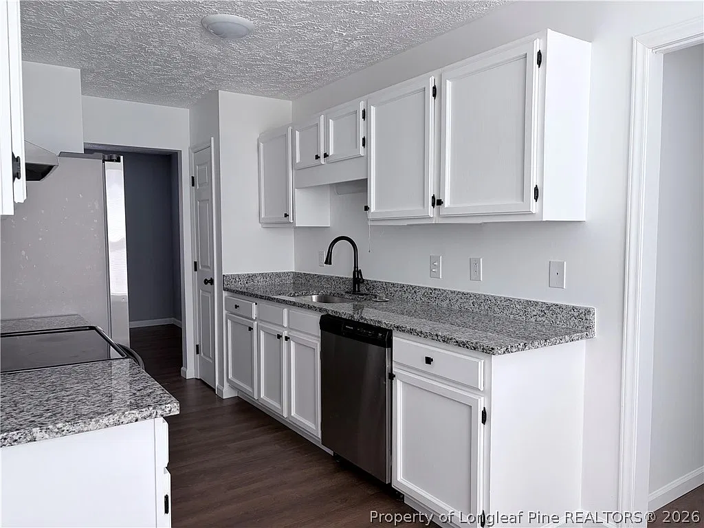 3 bed, 2.0 bath, 1146 sqft, $1,500 — Photo 4
