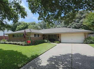 5623 Stillbrooke Dr, Houston, TX 77096
