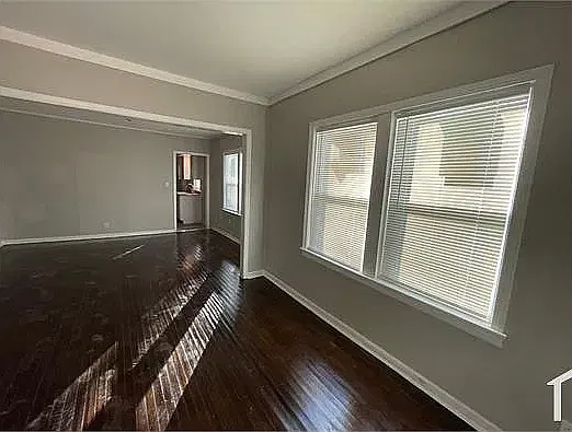 2 bed, 826 sqft, $1,100 — Photo 1