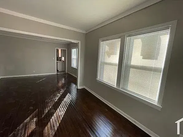 5633 Euclid Ave, Kansas City, MO 64130