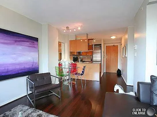 1189 Howe St #2102 — Photo 7