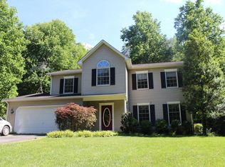 75 Smithfield Ln, Boones Mill, VA 24065