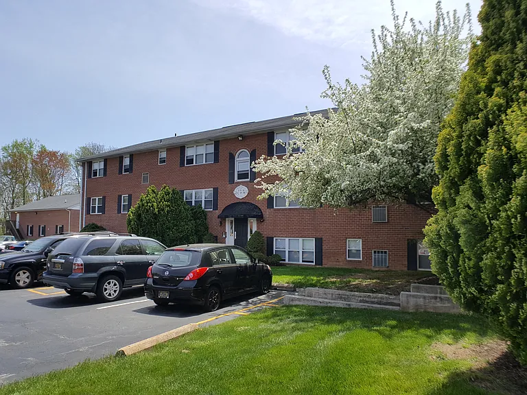 Brandywine Apartments — Photo 15