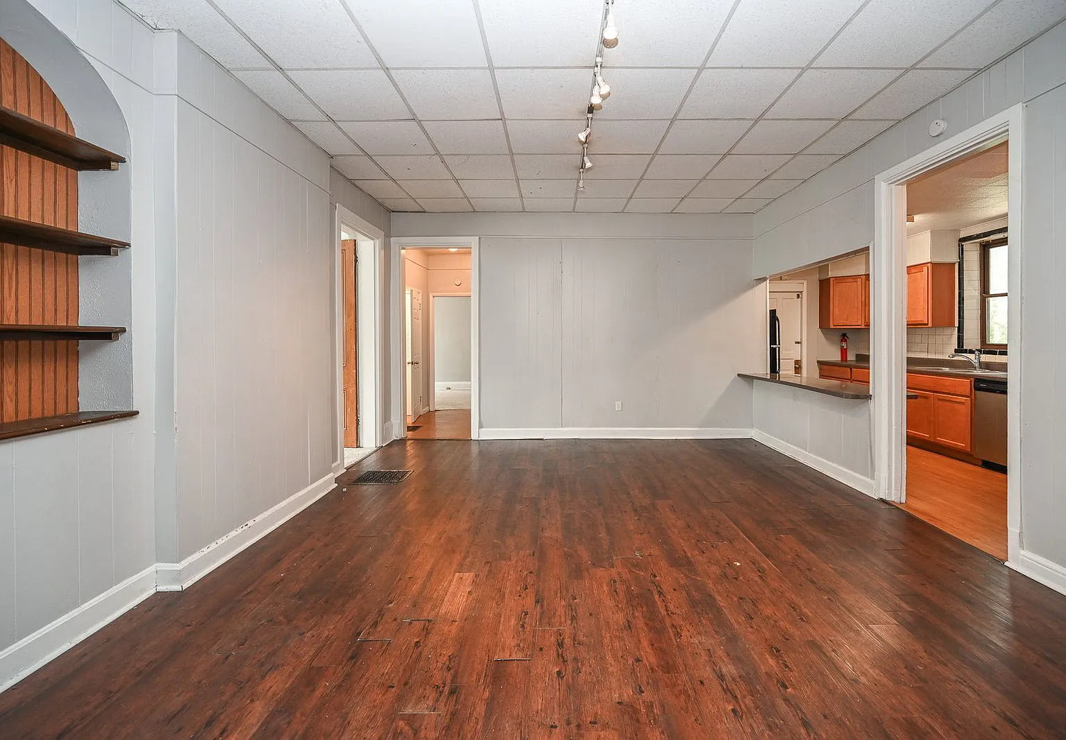 3 bed, 1.0 bath, $2,695 — Photo 3