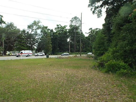 2nd image of 324 Savannah Hwy