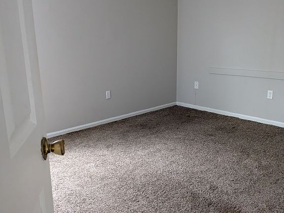 3rd image of 211 N Washington St APT B-5