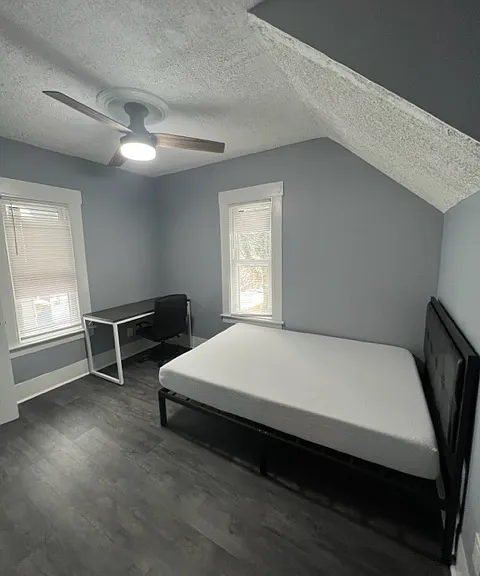 216 Bassett St #22 — Photo 7