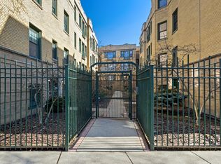 7035 N Sheridan Rd APT G, Chicago, IL 60626