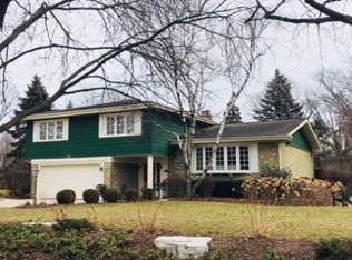 1301 N Yale Ave, Arlington Heights, IL 60004