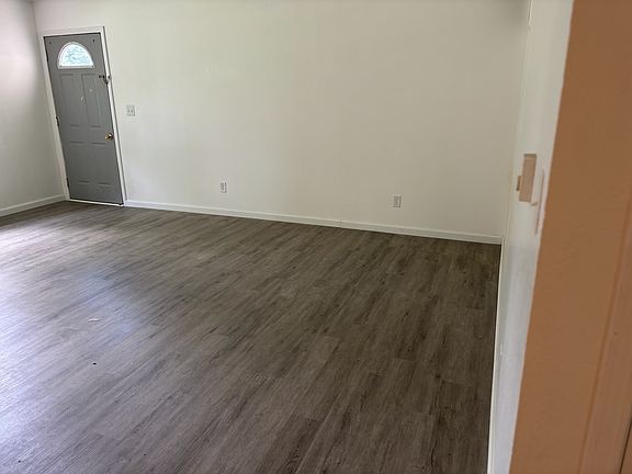 5th image of 510 E Provost Street # 1 St Floor