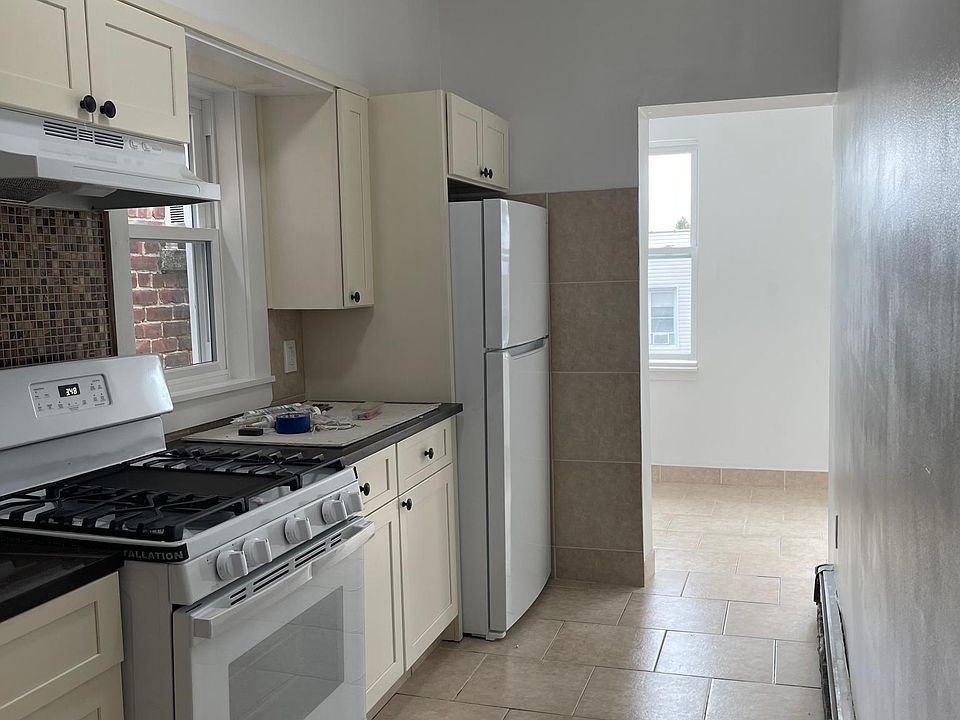 Working Kitchen