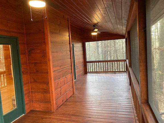 Screen porch off of Great Room