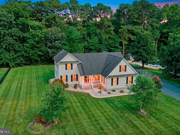 3rd image of 7 Kinsleys Ln