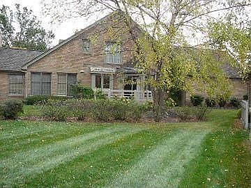 2nd image of 4890 Shackleford Ct