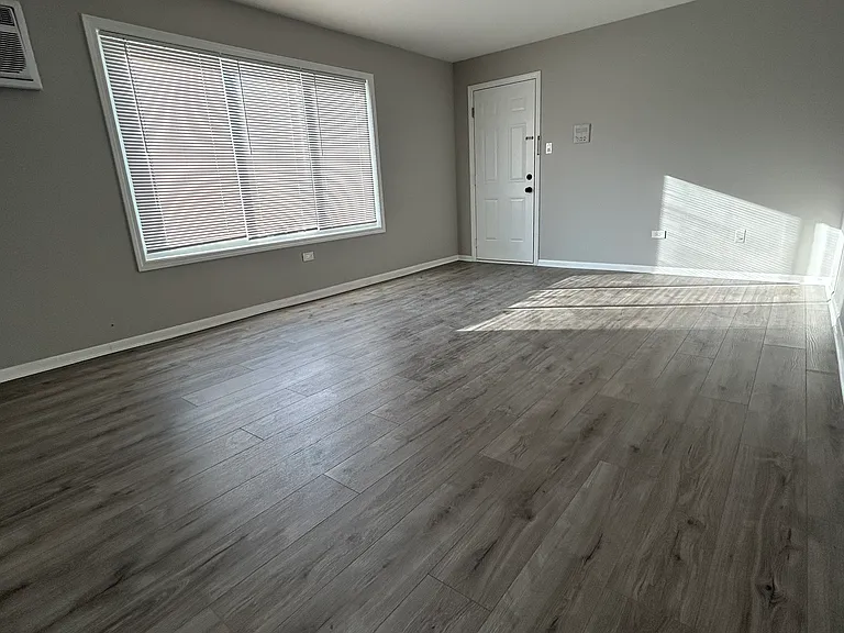 10634 Parkside Ave #1E — Photo 2
