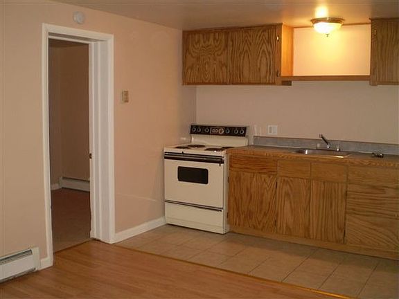 Kitchen Apt #4
