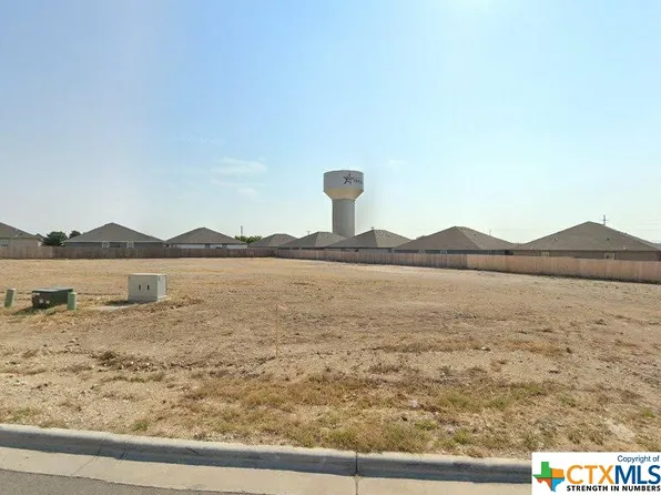 1945 S Pea Ridge Rd, Temple, TX 76502