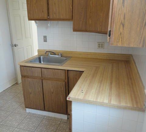 2nd image of 5049 N Damen Ave APT 3W