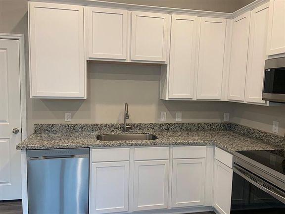 4th image of 11680 Vistawood St