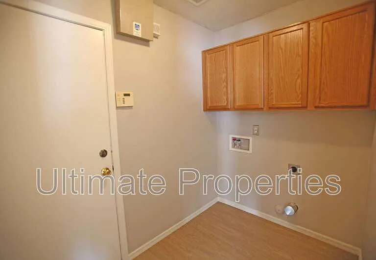 12885 N Tonya St — Photo 11