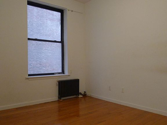 5th image of 41-18 29th St #2G