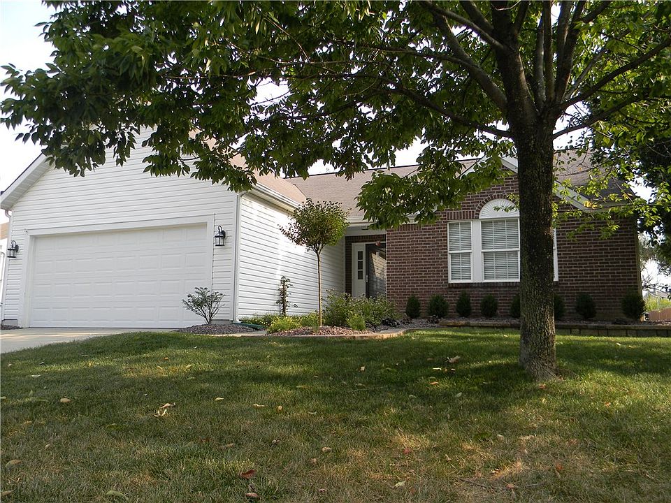 1st image of 12382 Carriage Stone Dr