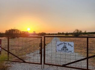 2638 Crawford Ln, Graford, TX 76449