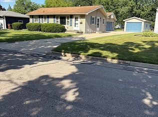501 S Kibbee St, Saint Johns, MI 48879