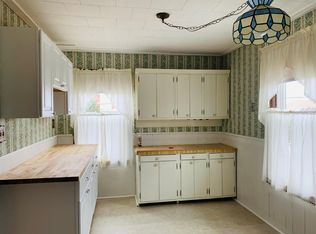 934 Eastern Ave, Fall River, MA 02723