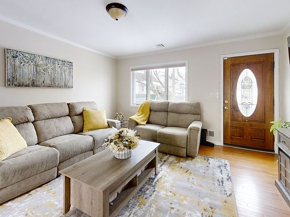 5th image of 12 Truman Rd