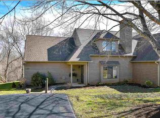 1021 Amber Ridge Rd, Charlottesville, VA 22901