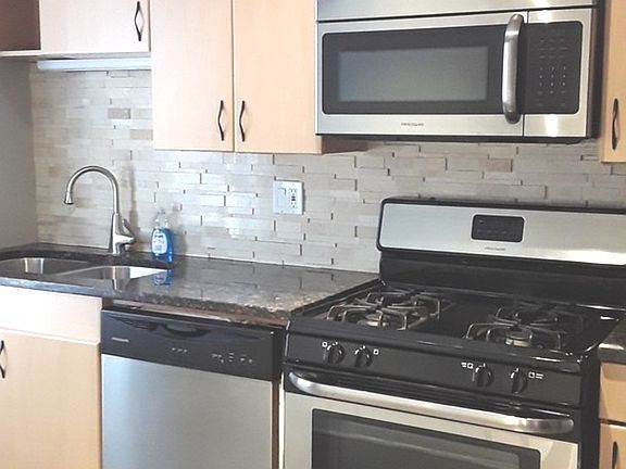2nd image of 1307 E 71st Pl APT 2S