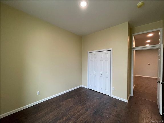 4th image of 59-61 North St #3A