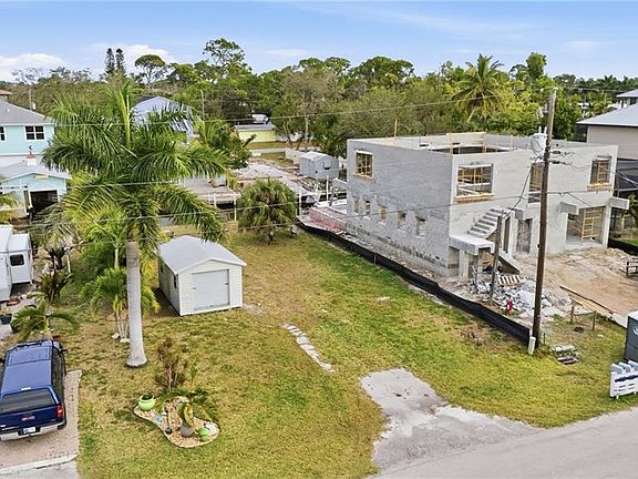 3rd image of 27578 Tarpon WAY