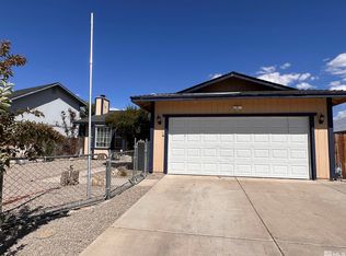 104 Northpointe Cir, Dayton, NV 89403